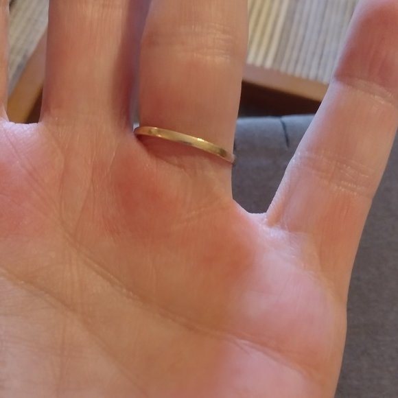 10K Yellow Gold Flower Ring Size 6 - Picture 4 of 8